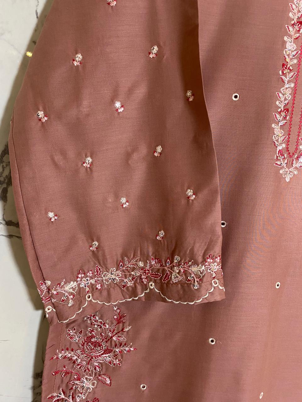 2 Piece – Embroidered Lawn Suit with Farshi Shalwar