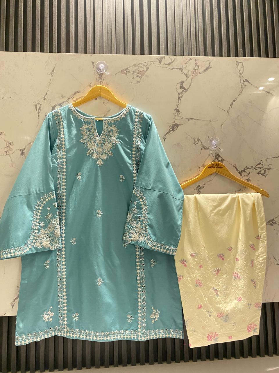2 Piece – Embroidered Lawn Suit with Farshi Shalwar