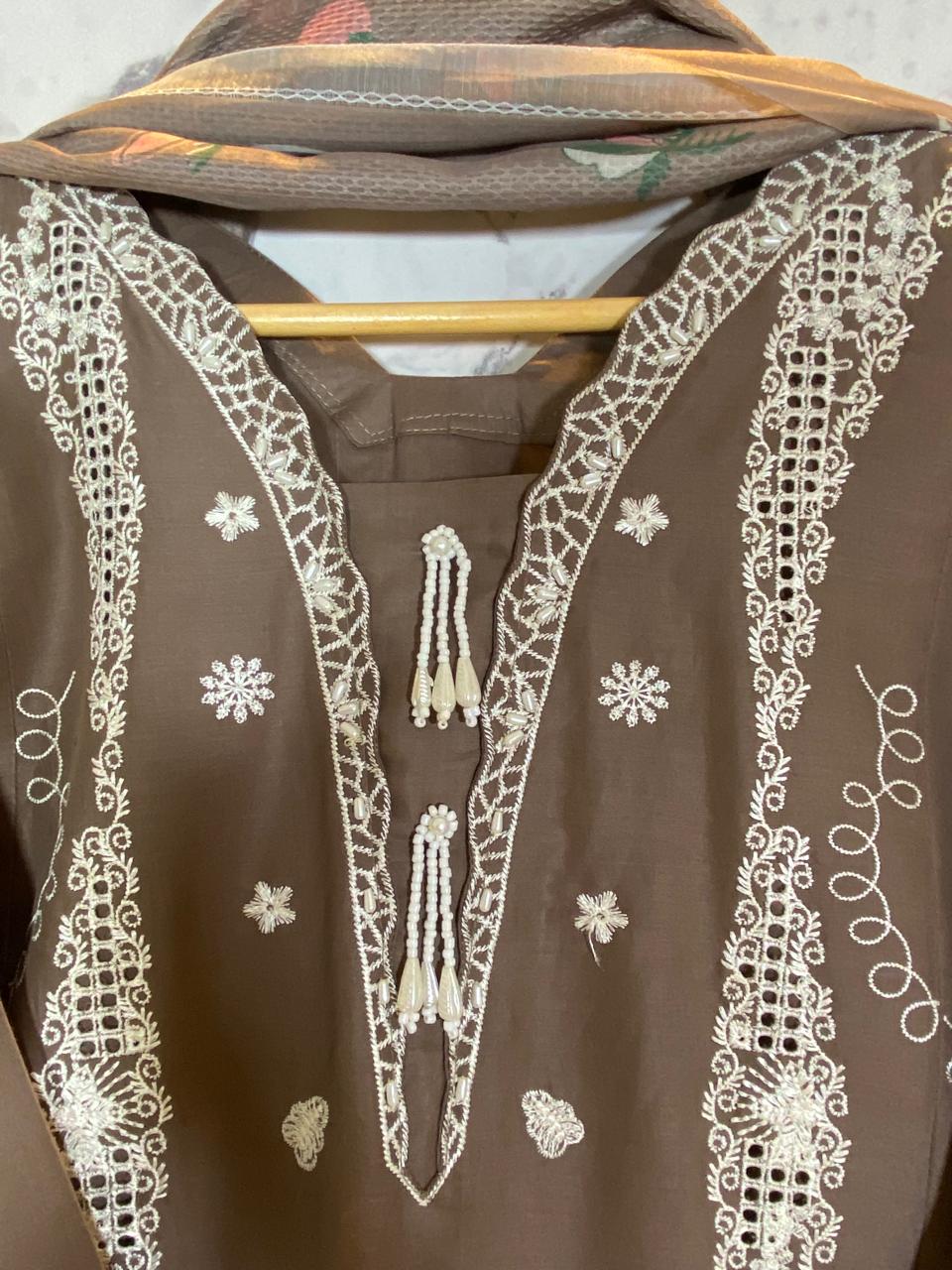 3 PIECE - EMBROIDERED LAWN SUIT