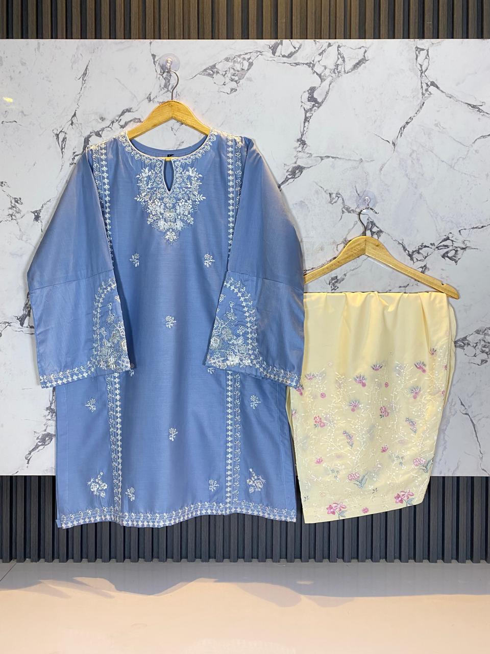 2 Piece – Embroidered Lawn Suit with Farshi Shalwar