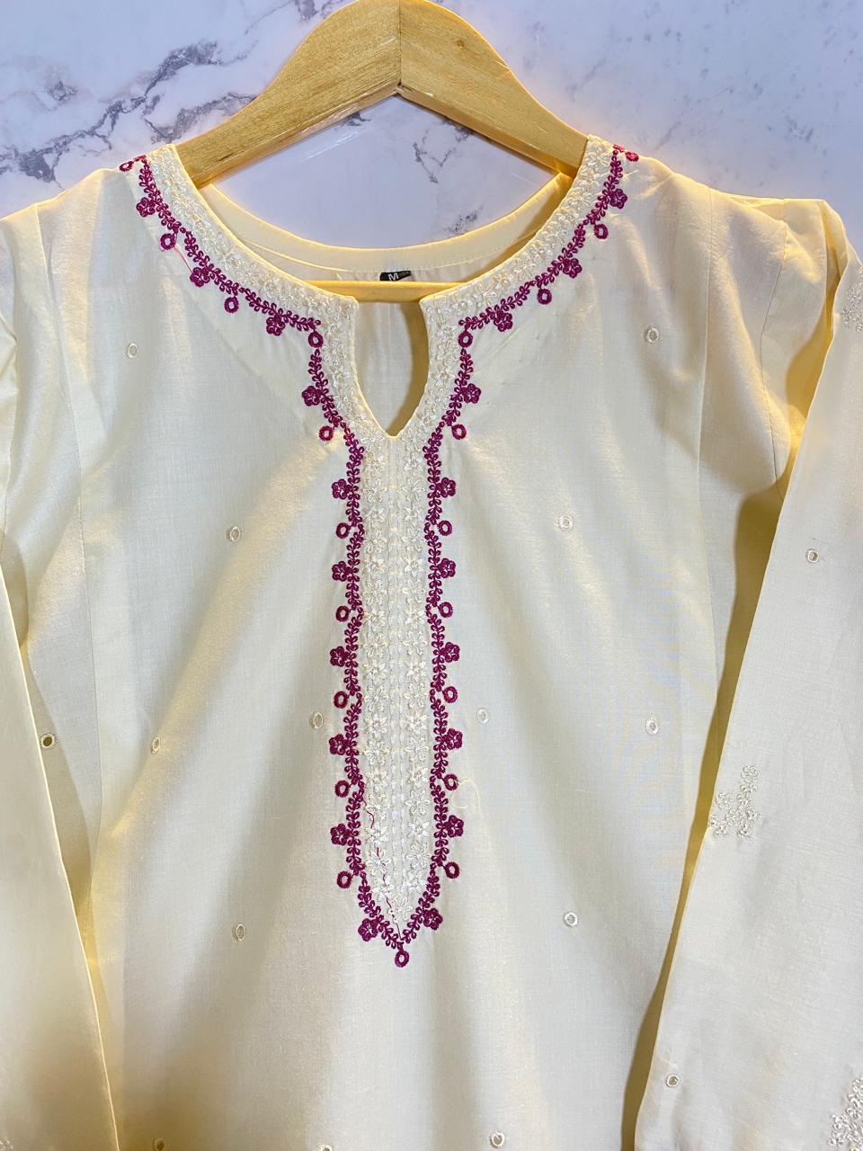 2 Piece – Embroidered Lawn Suit with Farshi Shalwar
