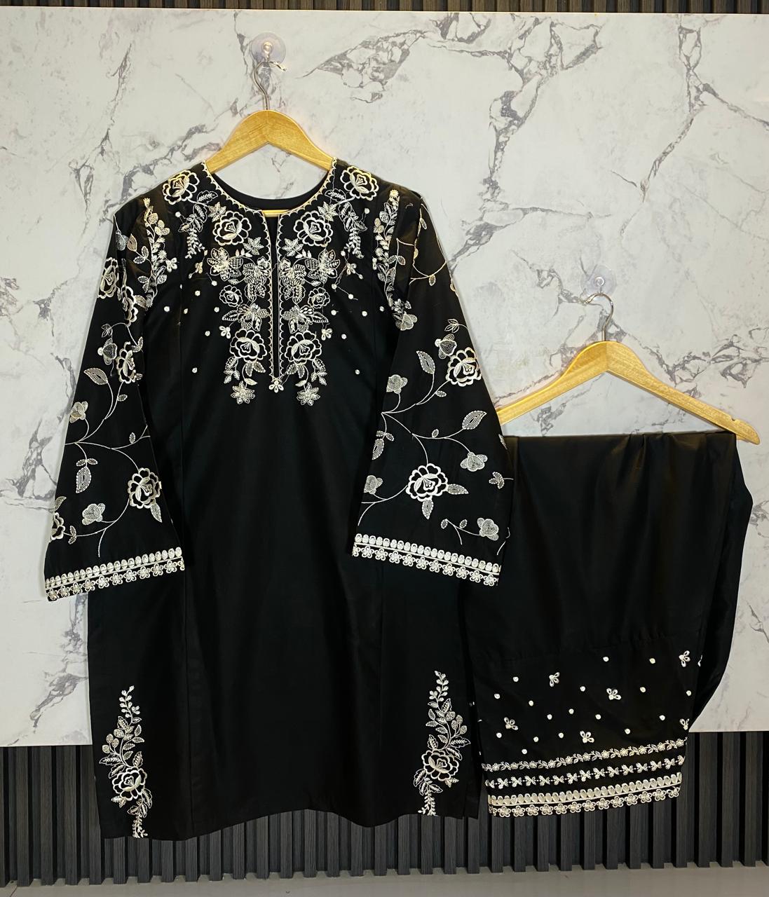 2 Piece – Embroidered Lawn Suit with Farshi Shalwar