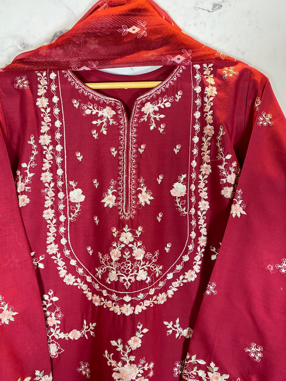 3 PIECE - EMBROIDERED LAWN SUIT