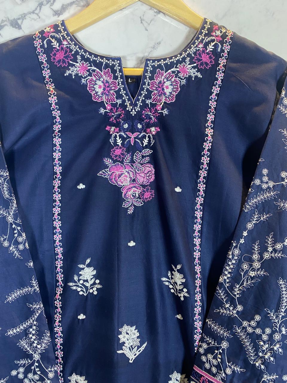 2 Piece – Embroidered Lawn Suit with Farshi Shalwar