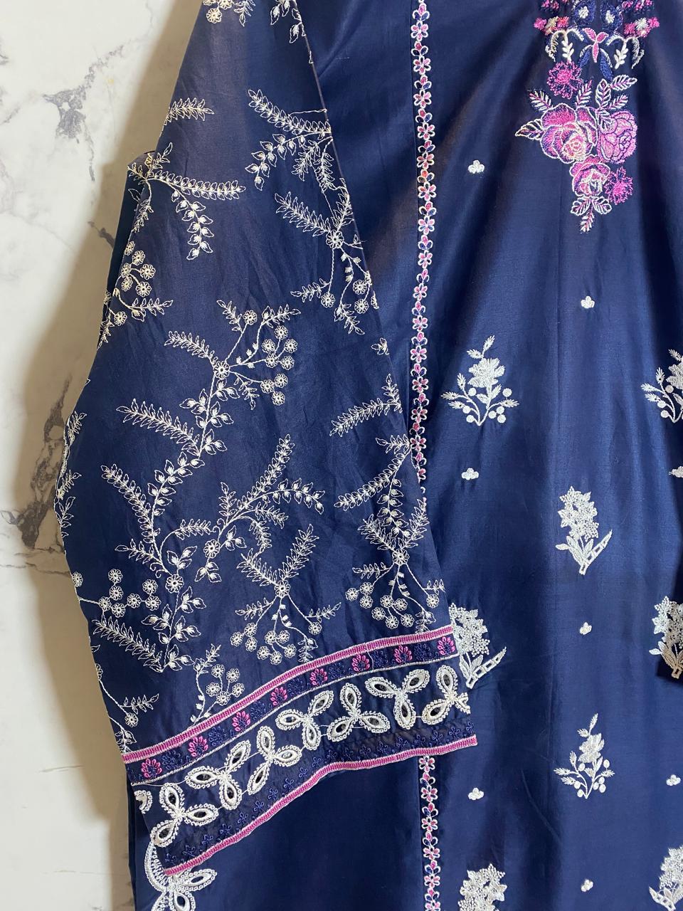 2 Piece – Embroidered Lawn Suit with Farshi Shalwar