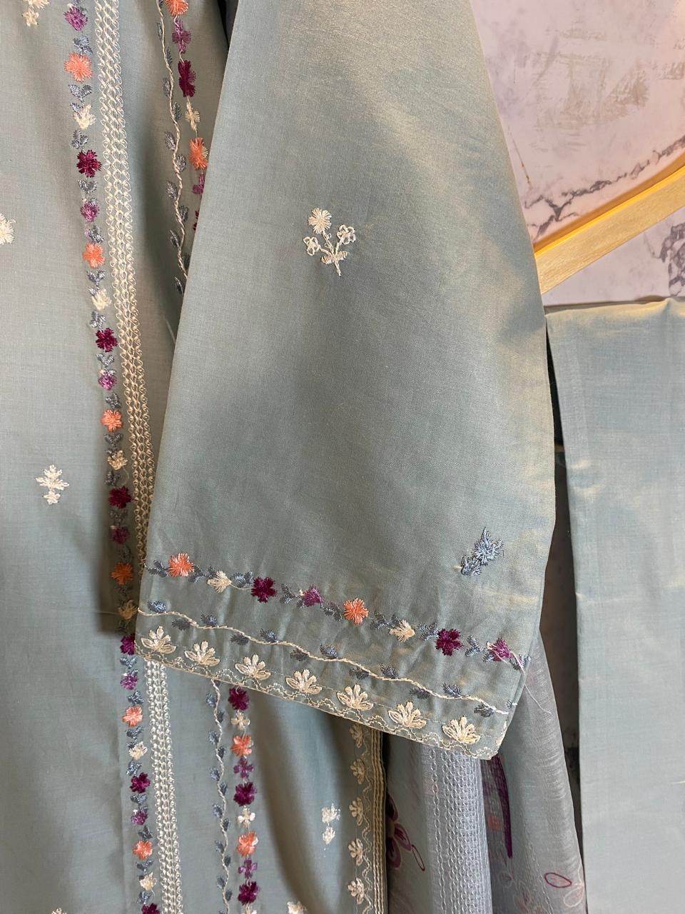 3 PIECE - EMBROIDERED LAWN SUIT